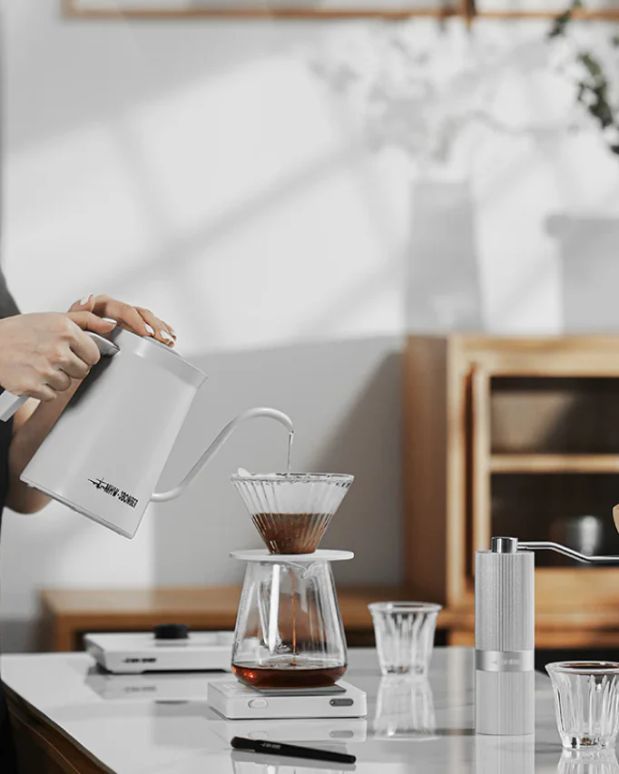 MHW-3BOMBER Assassin M1 Drip Coffee Set بومبر سيت اساسن - Image 4